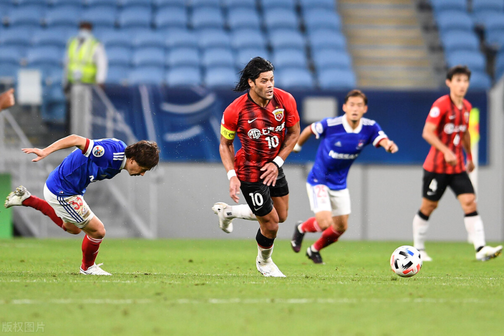 牛牛网页版 - 亚冠今夜走向成谜，尼斯内部沟通，态度坚定，更衣室氛围转暖